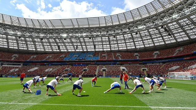 World Cup kicks off today on FOX 35 with Russians, Saudis