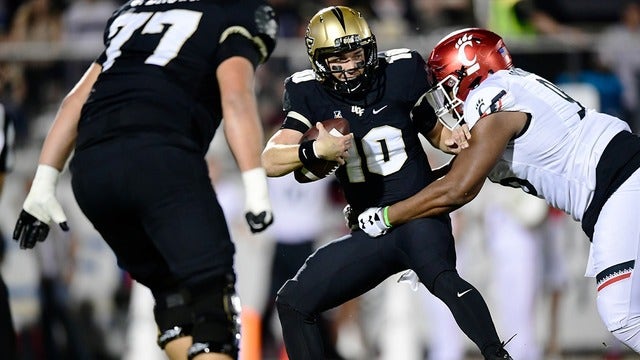 Milton shines, No. 11 UCF routs No. 19 Cincinnati 38-13