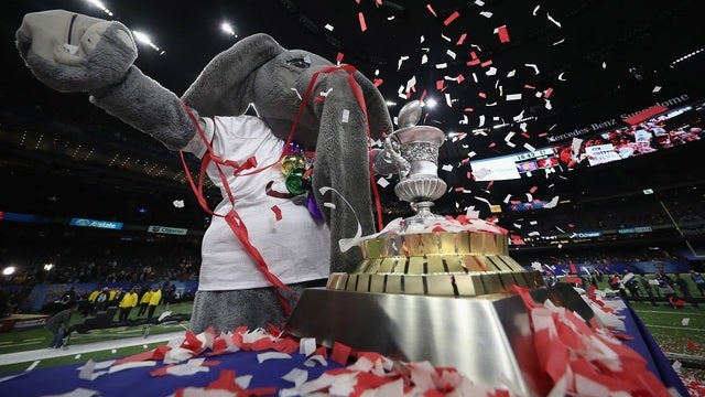 No. 4 Alabama dominates No. 1 Clemson 24-6 in Sugar Bowl
