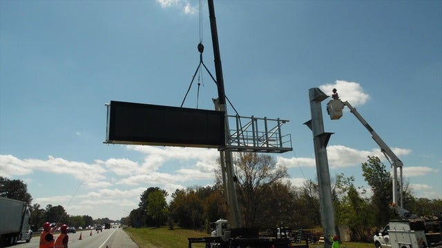 Digital message signs being installed throughout Interstate 75
