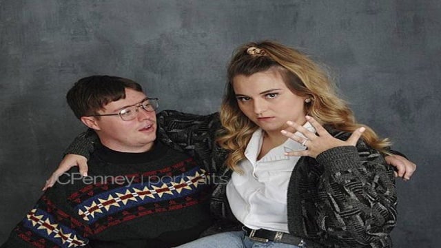 Couple's rad, '80s-inspired engagement photo shoot goes viral: 'Best pictures I've ever seen'