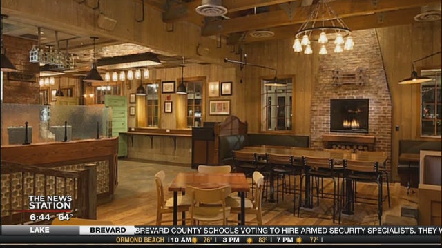 App allows guests to order from special menu at Disney Spring's 'D-Luxe Burger'