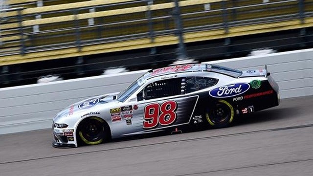 Briscoe overtakes Bell late for NASCAR Xfinity win in Iowa