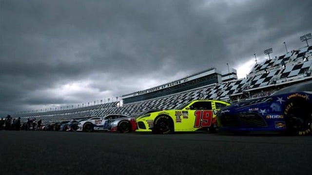 Lightning halts Daytona race with Haley leading