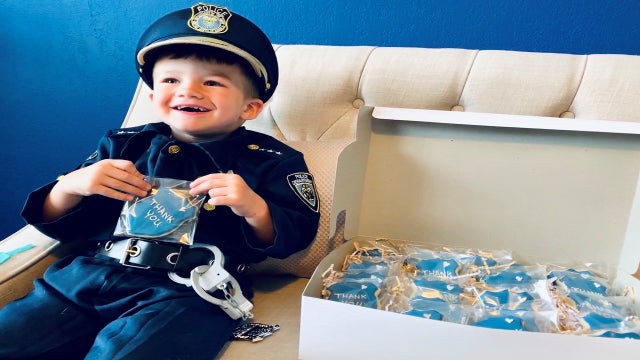 Apopka police help boy learn importance of potty training