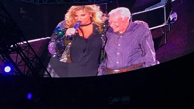 Former President Jimmy Carter joins Garth Brooks, Trisha Yearwood on stage