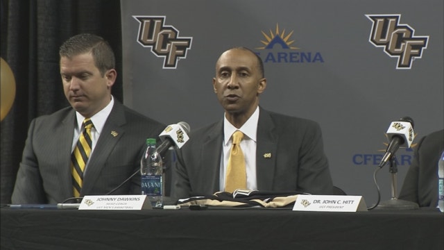UCF introduces Johnny Dawkins as new men's basketball coach