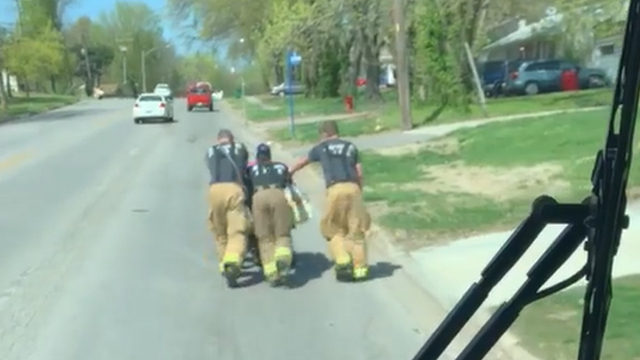 WATCH: Firefighters push disabled veteran home when his electric wheelchair battery dies