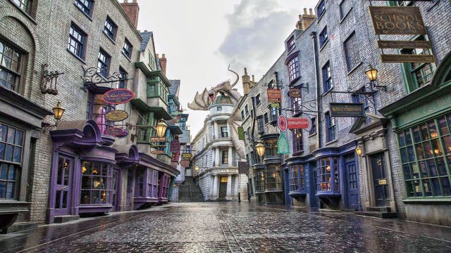 Reports of new wand ride at Universal
