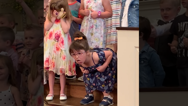 VIDEO: Adorable 5-year-old's dance moves steal the show during preschool graduation