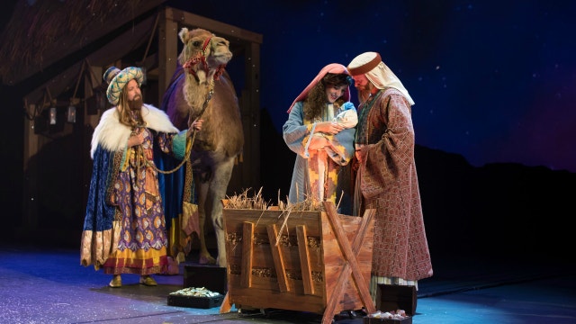 Latin-inspired Three Kings Celebration at SeaWorld Orlando