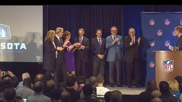 Game ball handed over to Minnesota for Super Bowl LII