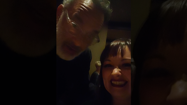 Tom Hanks sings 'Happy Birthday' to fan at New Mexico restaurant