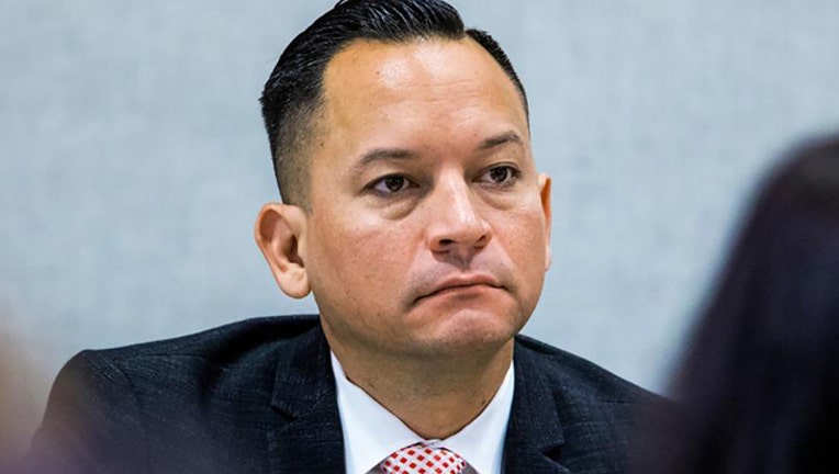 b8494243-Carlos Guillermo Smith_1549935472527.jpg.jpg