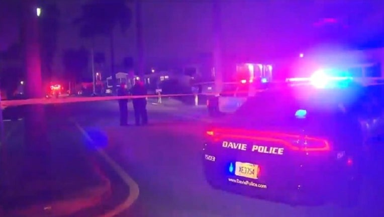 6bdea74c-Davie Police.JPG