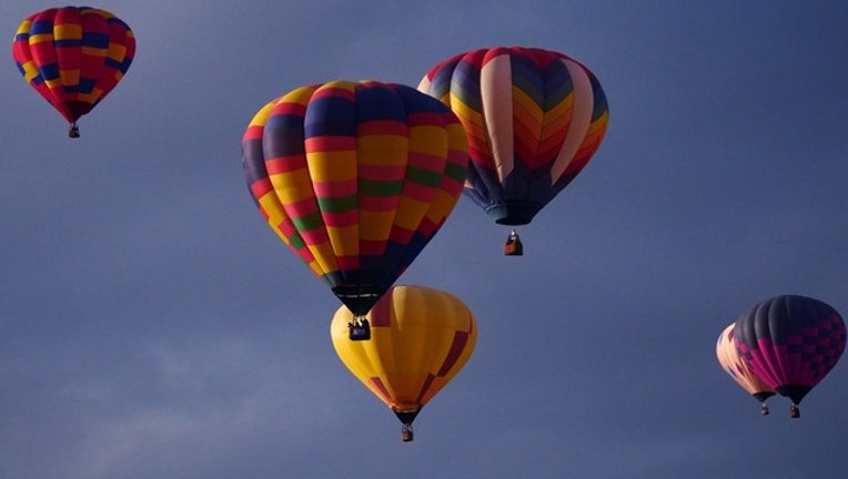 4c69e6c4-GETTY IMAGE_HOT AIR BALLOON_32419
