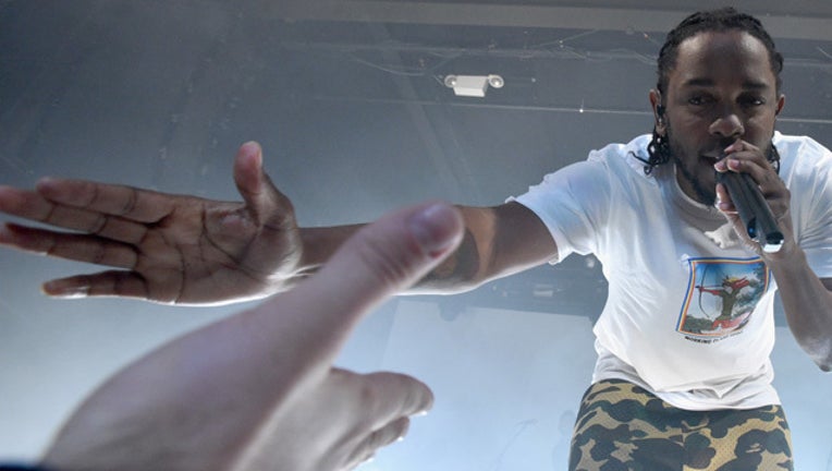 fc9d9cdd-GETTY Kendrick Lamar_1530225601700.jpg-407693.jpg