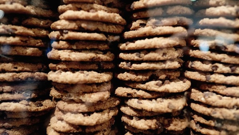 e03b10a7-GETTY chips ahoy chocolate chip cookies_1531846690940.png.jpg