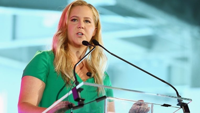 a5d9ea90-GETTY_amy_schumer_102118-401096