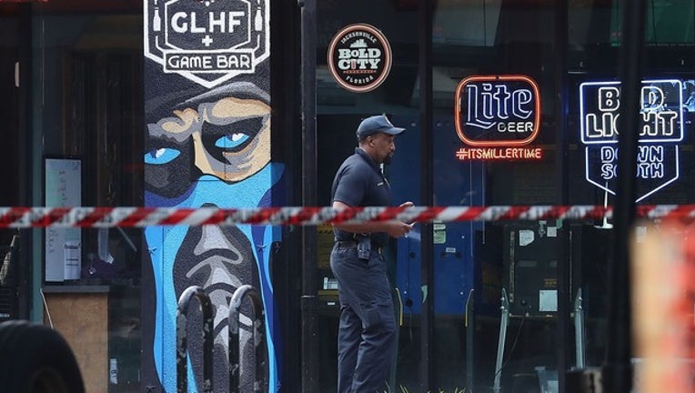 d87c08ae-GETTY_jacksonville shooting glhf game bar_082818_1535463876366.png.jpg