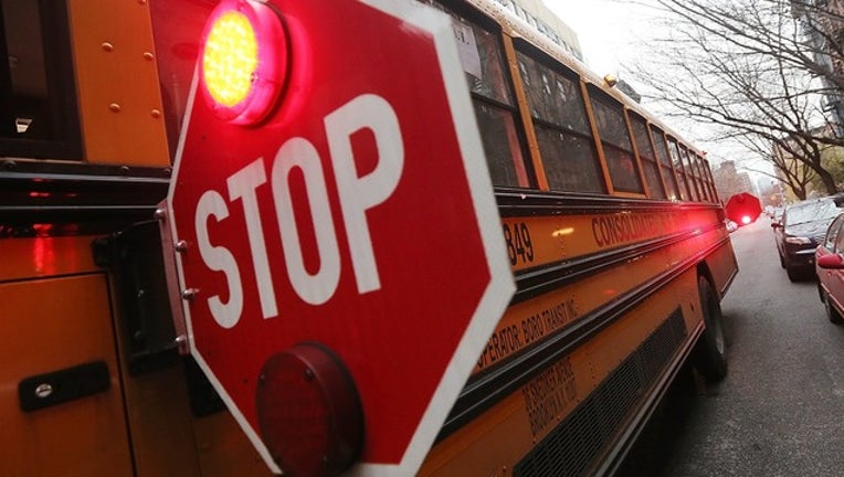 a402fac1-GETTY_school bus stop sign lights_111218_1542042859024.png.jpg