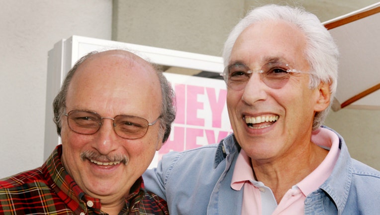 faa35aab-GETTY Dennis Franz and Steven Bochco-404023