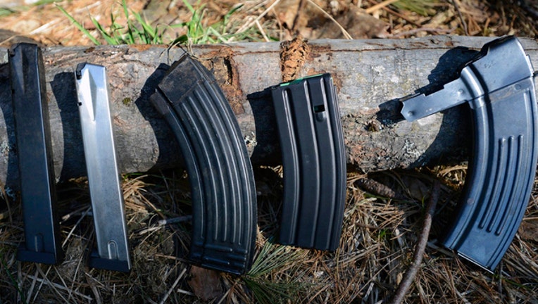 f395c9e2-GETTY GUN MAGAZINES 090219-407693