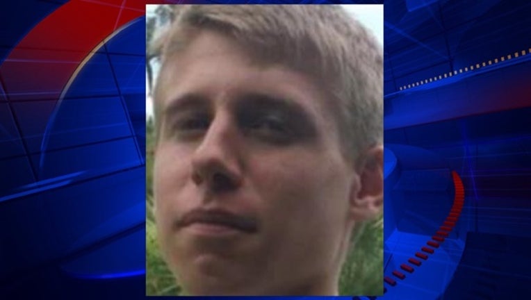 fadf2976-Missing runaway teen_1441585728592.jpg