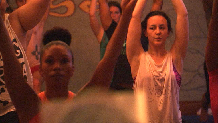 P HIP HOP YOGA 5P _00.01.52.18_1491946183176-404959.png