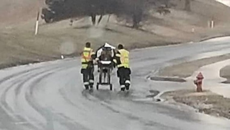 0cb5cdf1-SSM Health DePaul Hospital St. Louis Carol Parks_first responders icy roads_021119_1549907035920.png.jpg