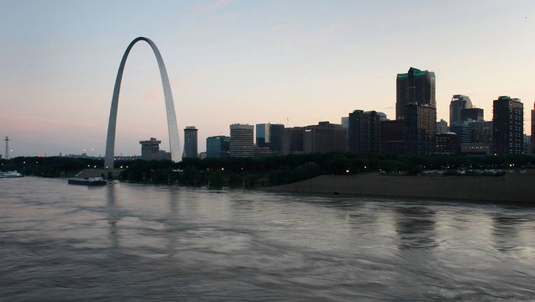 f6877fe7-GETTY St Louis Gateway Arch 101518-401720.jpg