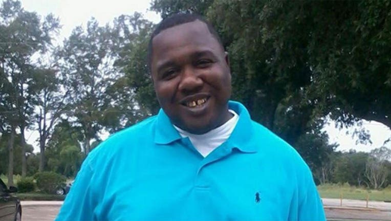 Alton Sterling-402970-402970-402970