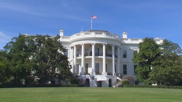 White House Ground Shot-401720.jpg