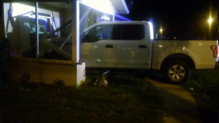 e03498af-TRUCK INTO HOUSE_1477439545605.jpg