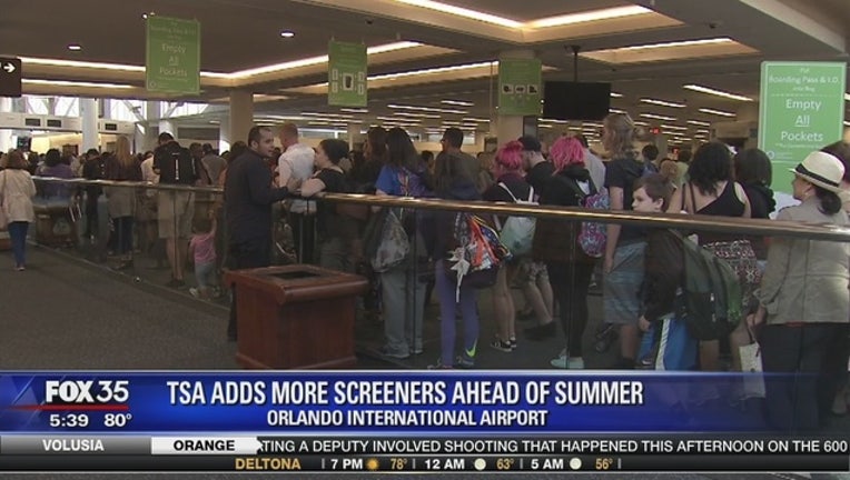 6904effc-TSA_adding_screeners_at_OIA_ahead_of_sum_0_20160505233559