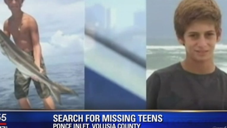 dc67decf-Vigil_for_missing_teens_0_20150728144754
