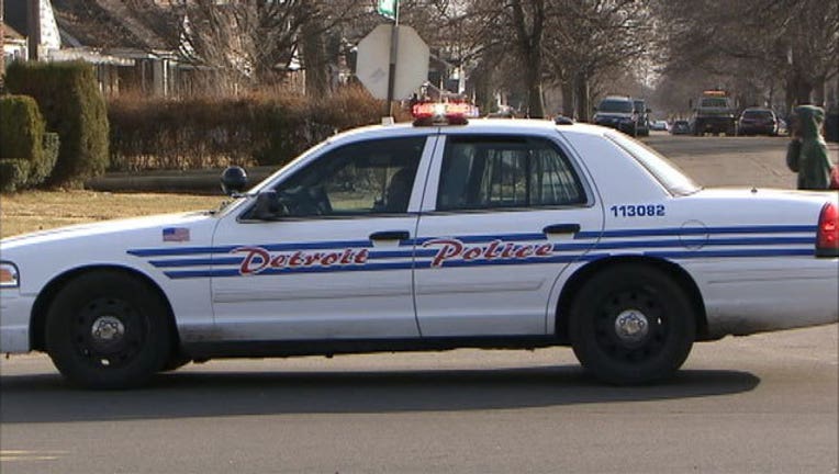 2c7ac060-detroit_police_car_generic-65880.jpg