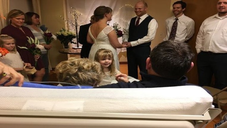 fc320763-Wedding-Kristin-Owens.JPG