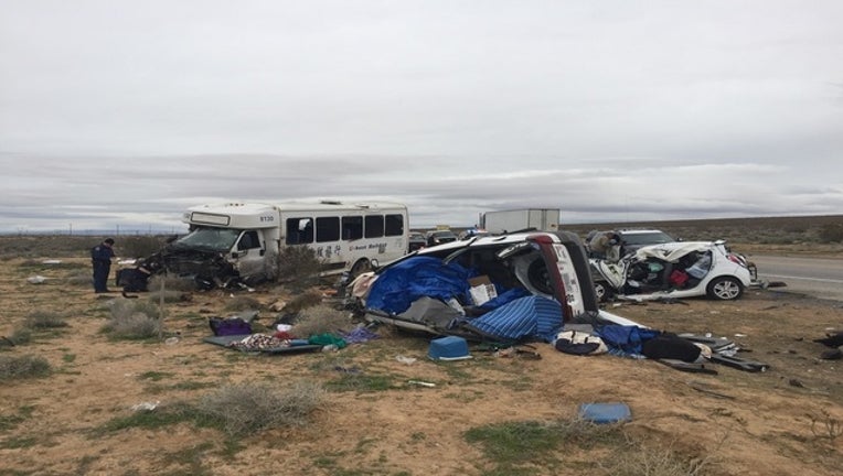 56eb69ea-bus-crash-2282017_1488290293920.jpg