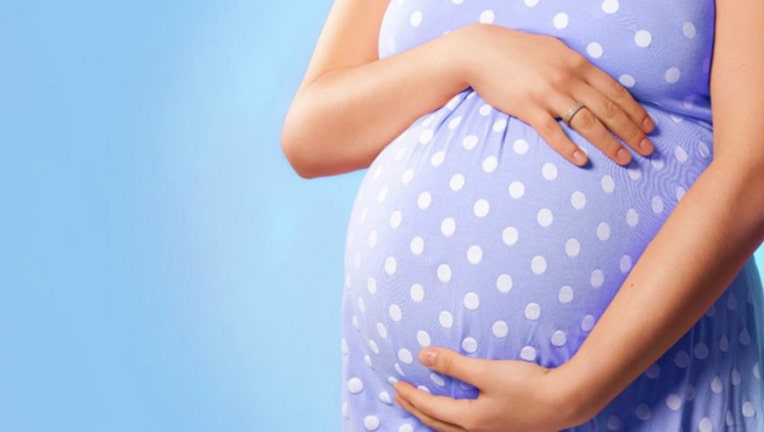 04767424-pregnant-woman-404023.jpg