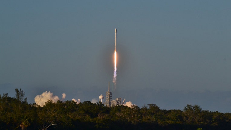 d97bae27-falcon9-spacex_1494895286974.jpg