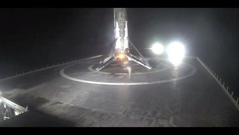 c1183cce-falcon9launch_1471171524846.JPG
