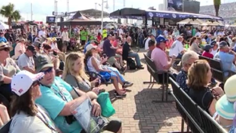 9f2d6497-fans enjoy Daytona 500 festivities_1550459920156.jpg.jpg