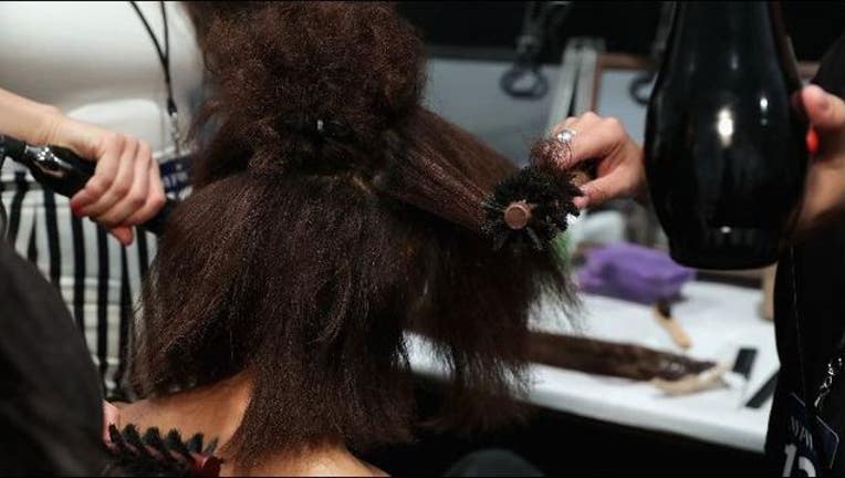 e0653927-getty-hairstylist_1544814561899-405538.JPG