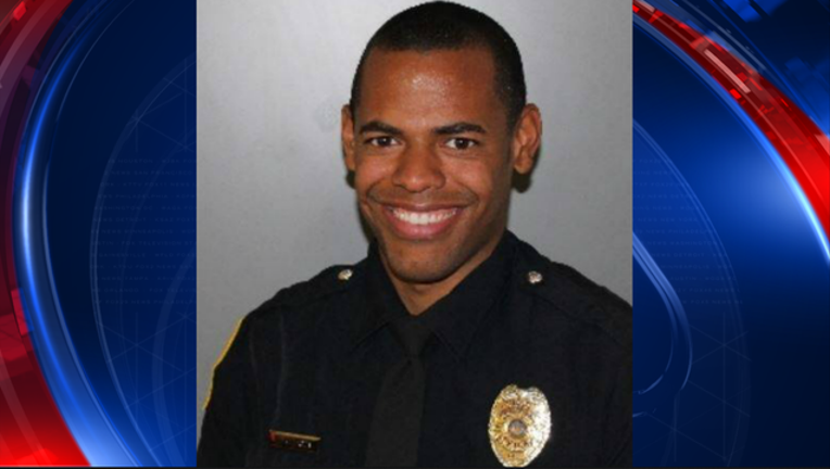 bf6d6525-green bay officer_1508947818716-404959.png