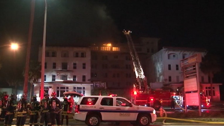 3e84892e-hotel-putnam-fire-deland_1535425854399.jpg