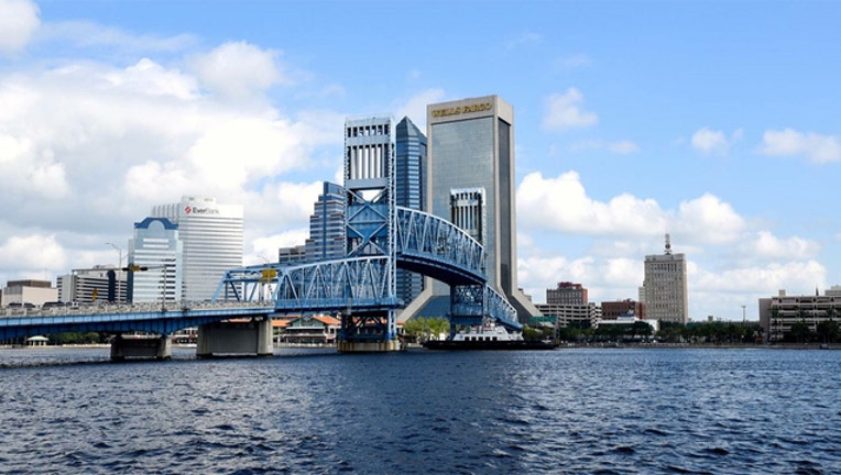0f60fe92-jacksonville-skyline_1527434734897.jpg