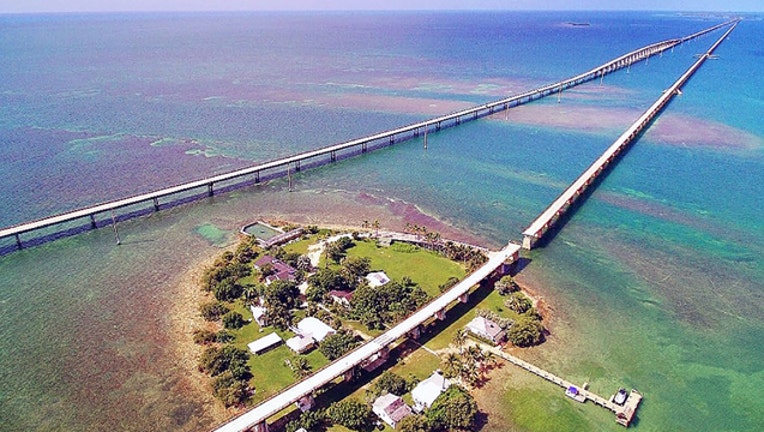 80ea8ed4-keys-seven-mile-bridge-visit-Florida_1554512674642.jpg
