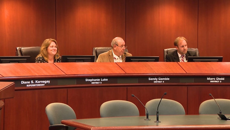 cc4a8412-lake-school-board_1535425858746.jpg