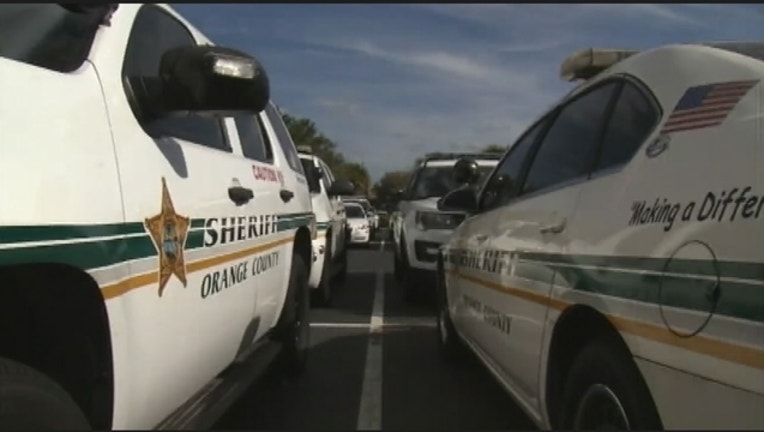 2b44efa9-orange-county-sheriff-deputies_1480460231395.jpg